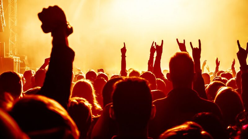 Nowa klubokawiarnia w Podkowie Leśnej otwiera się z wystawą i koncertem!