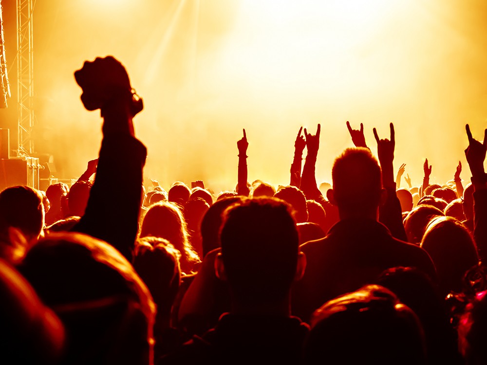 Nowa klubokawiarnia w Podkowie Leśnej otwiera się z wystawą i koncertem!