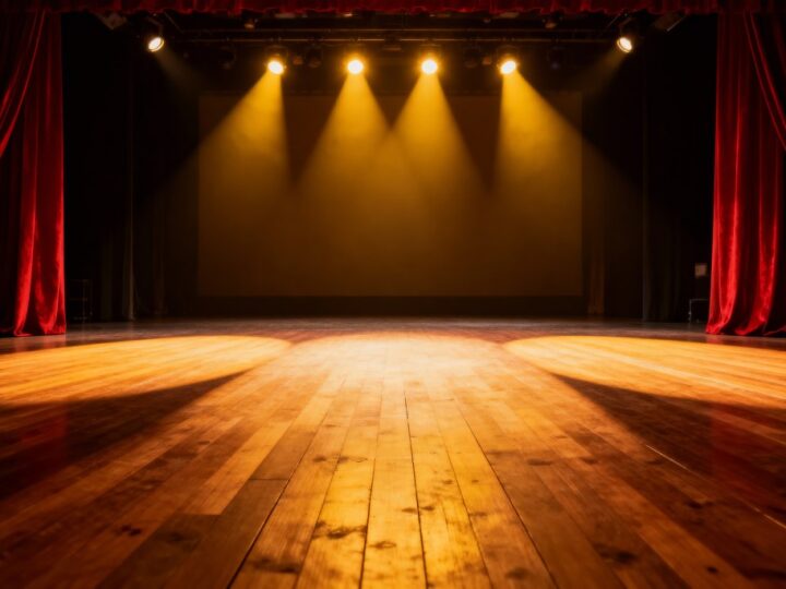 Zanurz się w emocje młodzieży w spektaklu „Inside”!