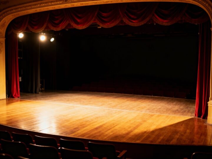 Purytanie Belliniego w nowej odsłonie: emocje i gwiazdy na scenie operowej