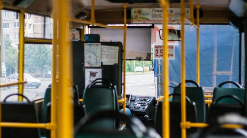 Świąteczne kursy autobusów GPA – sprawdź rozkład jazdy!