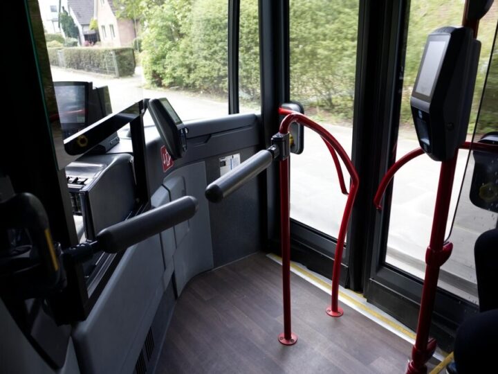 Zmiany w rozkładzie jazdy linii 30 od lutego 2026 roku