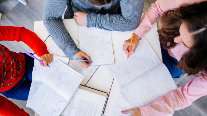 Uczniowie wracają do nowej, rozbudowanej szkoły w Skułach