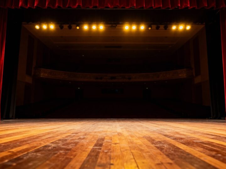 Sensoryczny spektakl TU-TUTU dla dzieci w Żabiej Woli