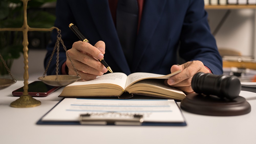 Bezpłatna pomoc prawna i obywatelska dla potrzebujących