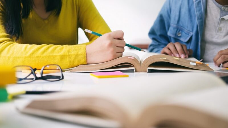 Nowoczesna szkoła w Skułach otwarta: Gmina Żabia Wola zyskała nową przestrzeń edukacyjną