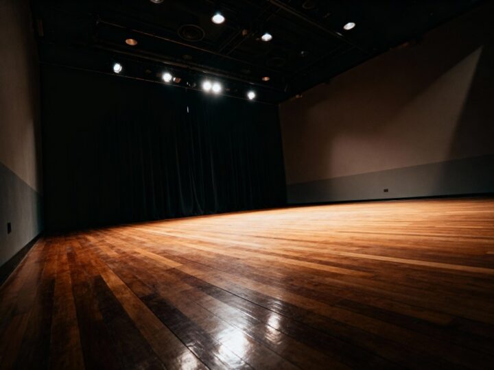 Prawda o kłamstwie: Komedia, która zaskoczy widzów już 30 marca!