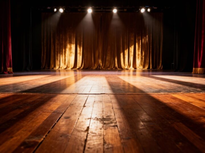 Rodzinny spektakl Teatru Bajaderka w Podkowie Leśnej – zapraszamy na bezpłatną zabawę!