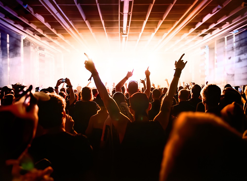 Grzegorz Płonka: Muzyczny talent, który pokonał ciszę na Festiwalu „Tak Jak Ty”