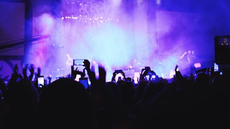 Candlelight z Wodeckim i Zauchą: Muzyczna uczta w Grodzisku Mazowieckim